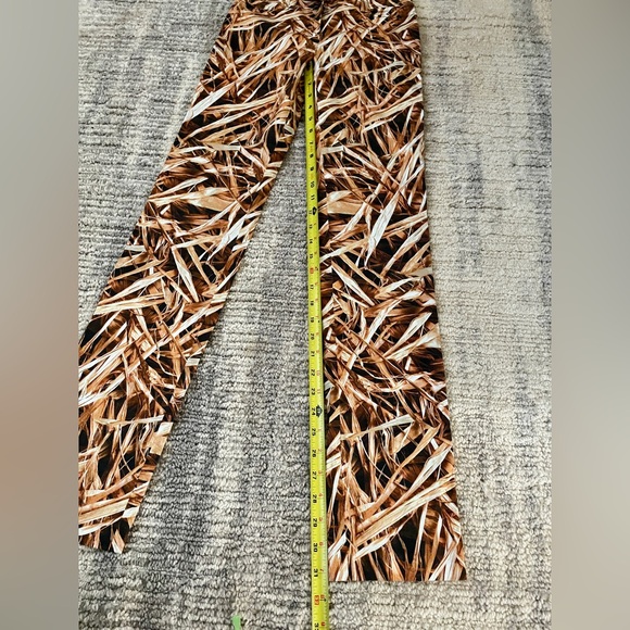 Dolce & Gabbana Size 25 Straight Leg Straw Print Pants - Picture 7 of 9